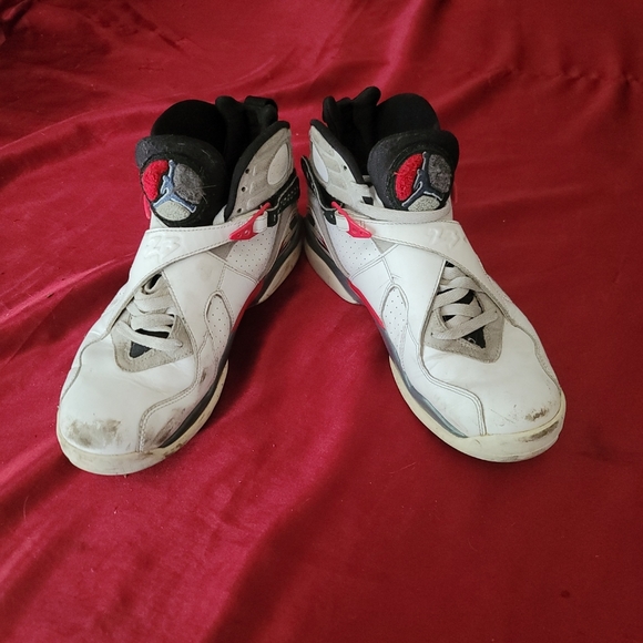 Size 9.5 - Jordan 8 Retro White 2013Pre-owned  signs of wear - Picture 2 of 8